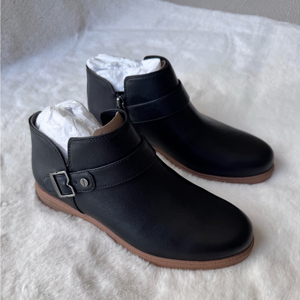 Dr Scholl’s Black Leather Hello Shootie Ankle Boots with Buckle Detail Size 6